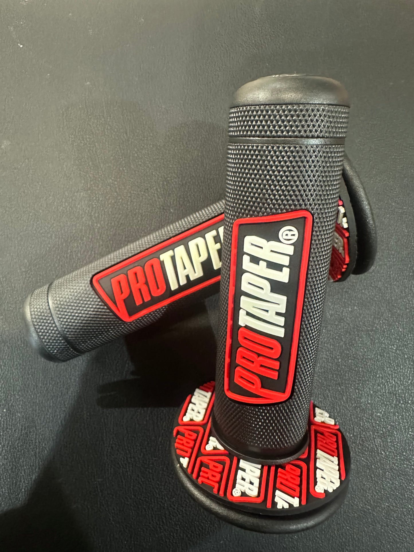 Pro taper handle bar grips
