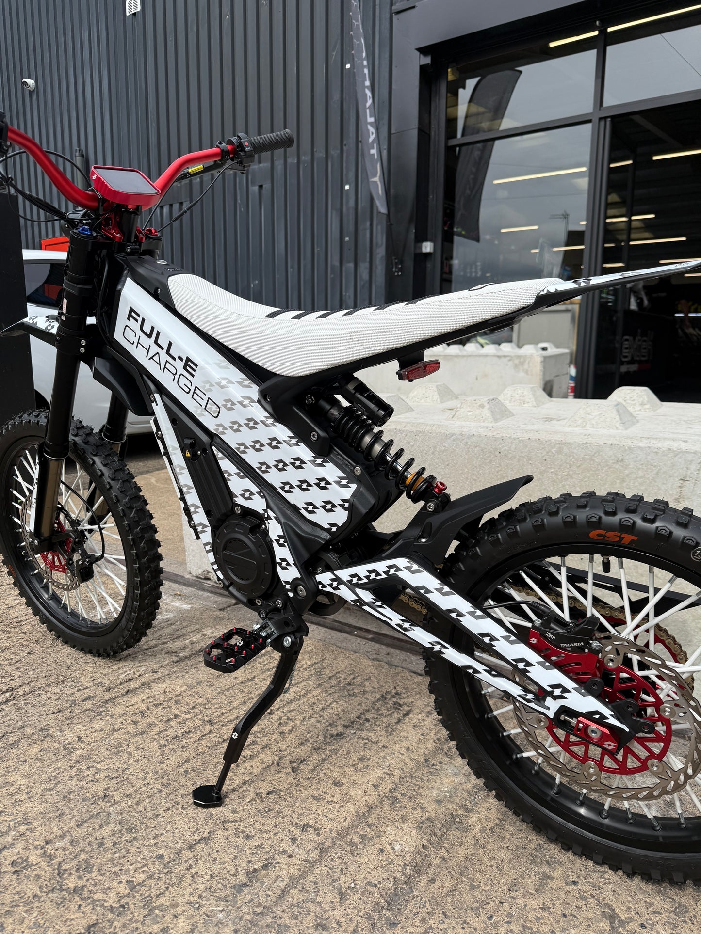 FULL E CHARGED TALARIA X3 MX 72v – ULTIMATE CUSTOM BUILD