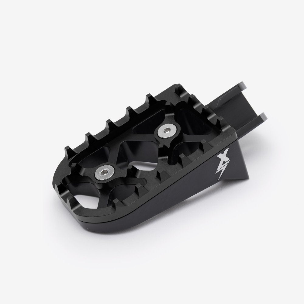 Premium Foot Peg And Brace Set 8