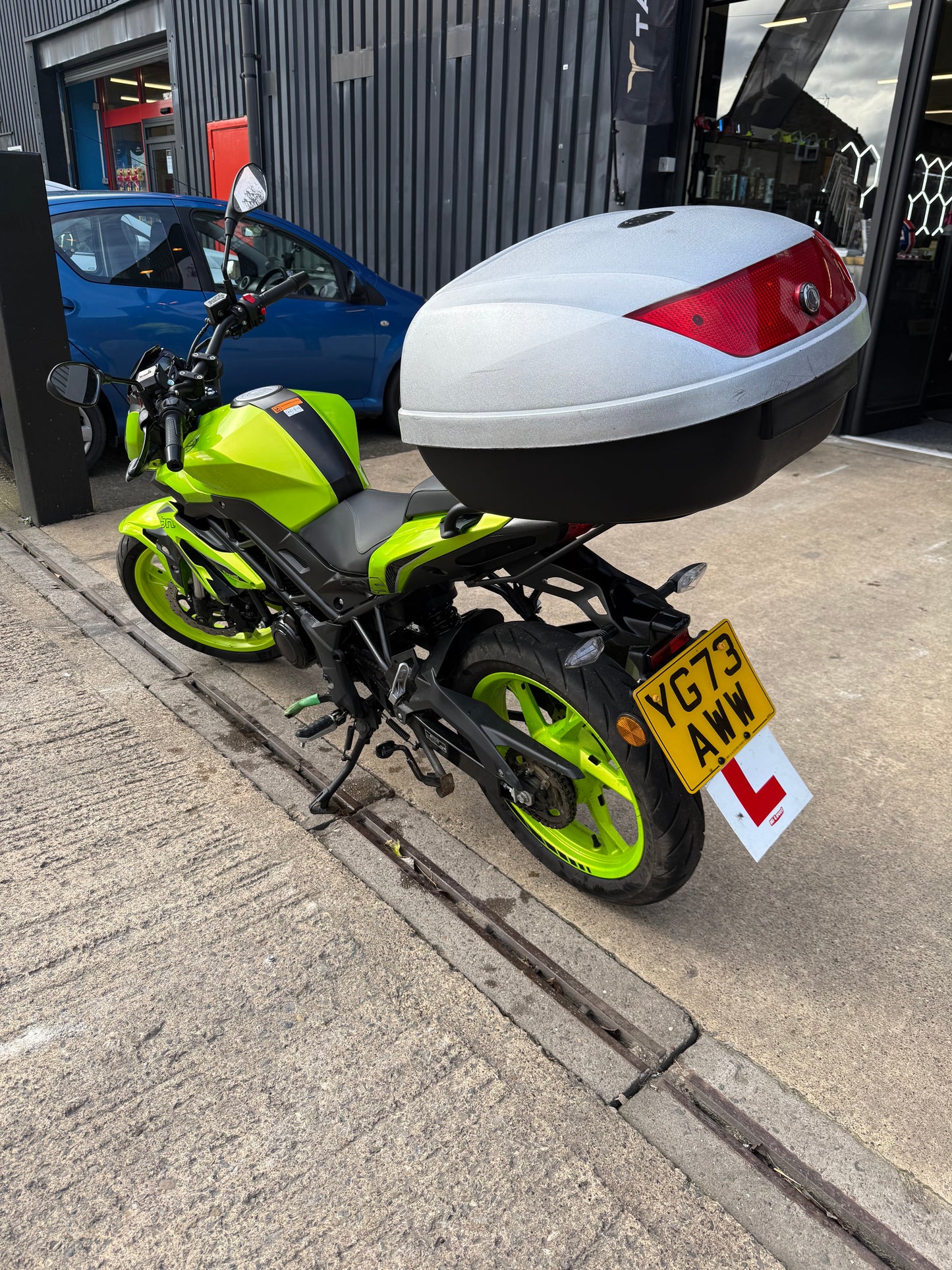 Benelli Bn 125 with delivery balance