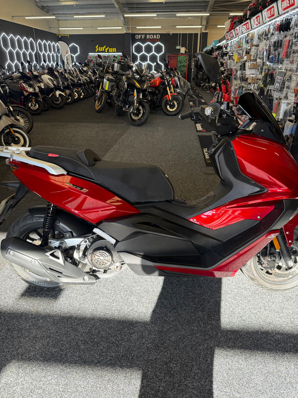 Lexmoto Aura 125 | 2021 | Only 250 Miles | £1,695
